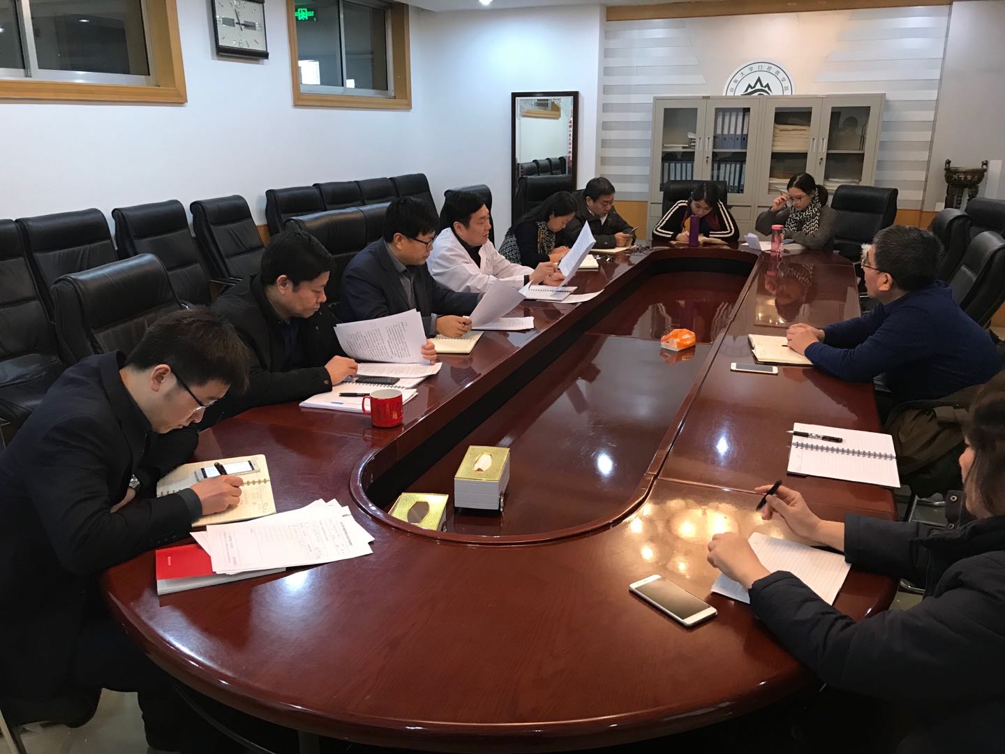 9159金沙申请大厅召开支部书记会议布置“学习宣传贯彻党的十九大精神，加快建设世界一流大学”专题研讨工作